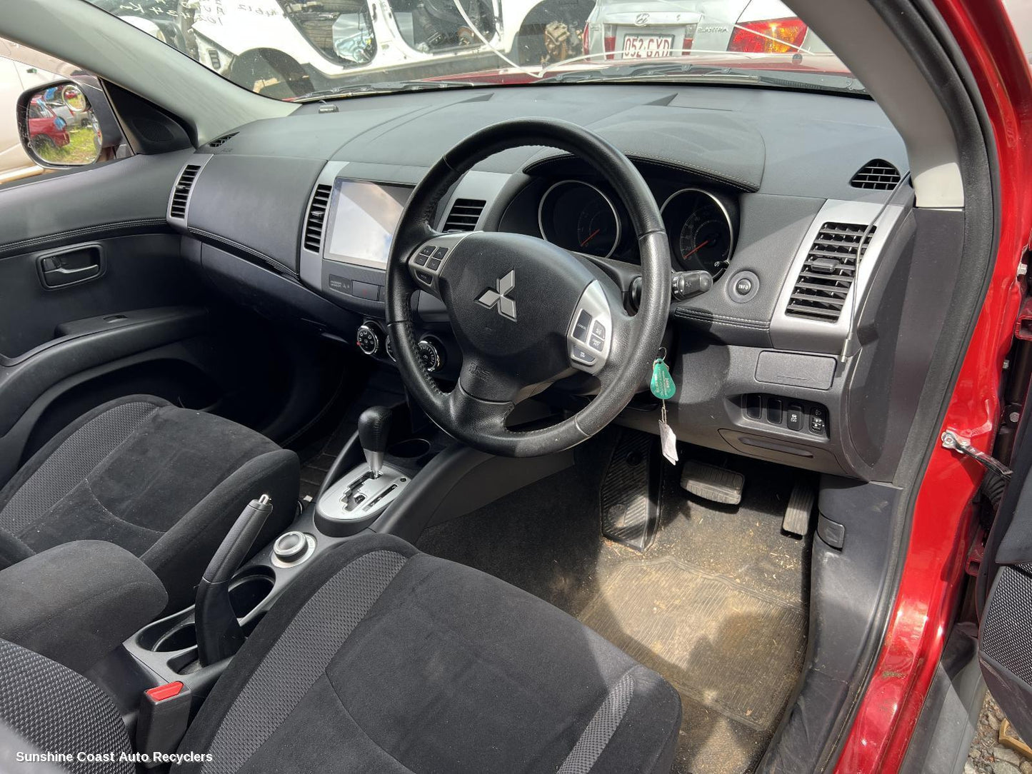 2012 Mitsubishi Outlander Rear Garnish