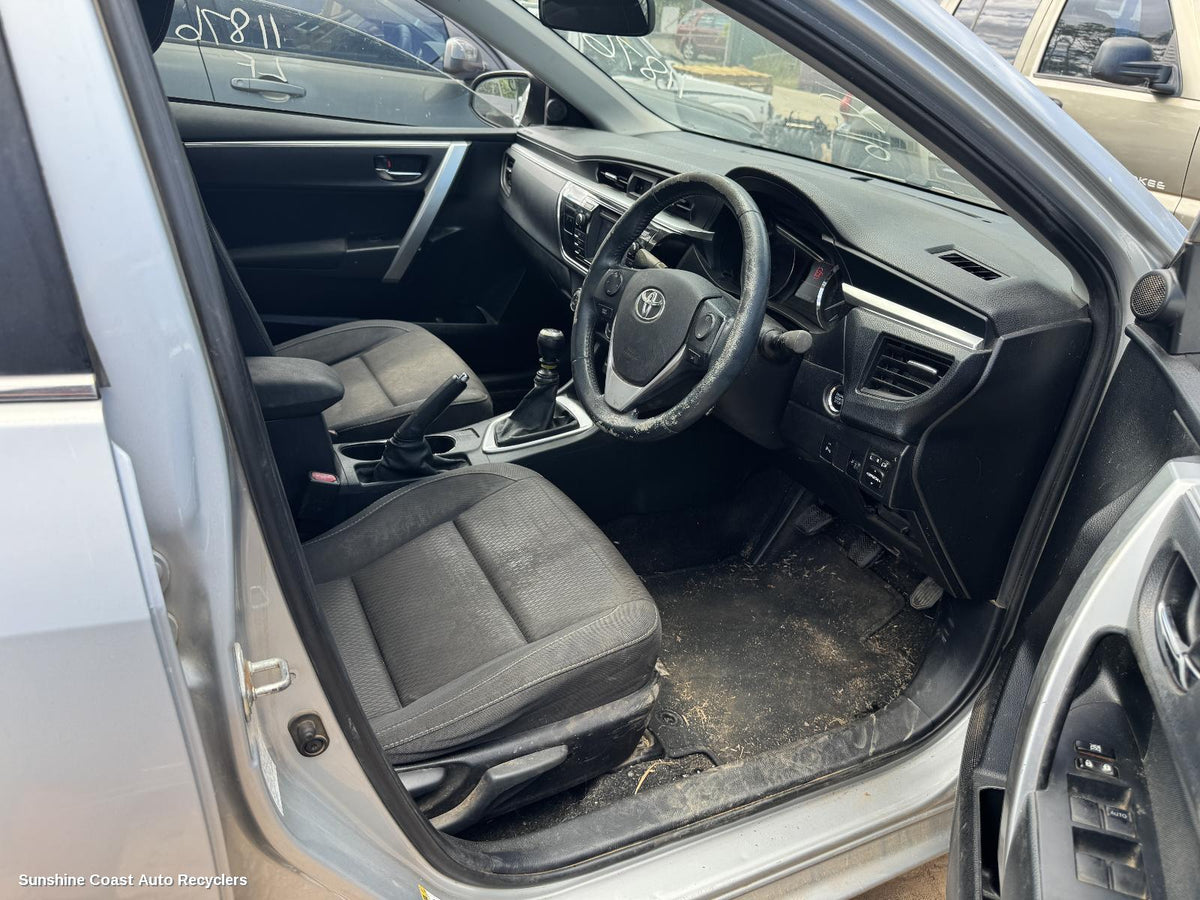 2013-2016 Toyota Corolla Door Handle