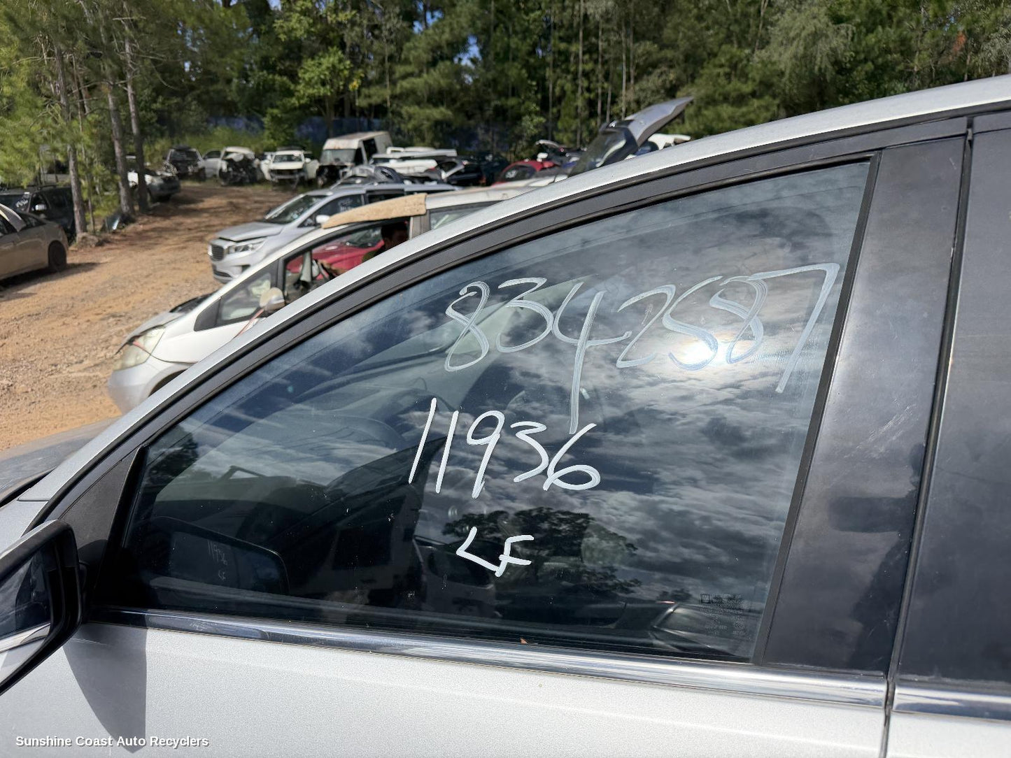 2006-2013 Holden Commodore Left Front Door Window