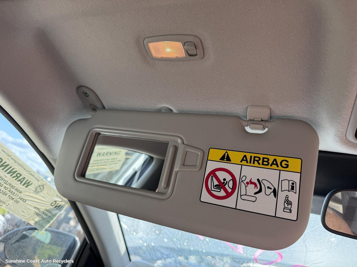2020-2026 Kia Stonic Sunvisor