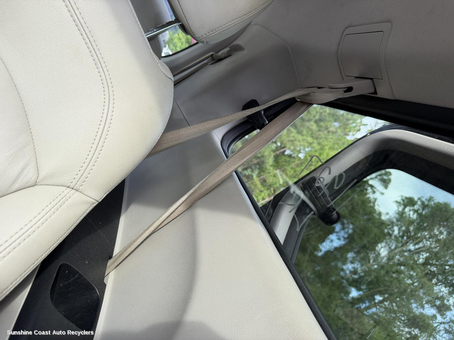 2015-2022 Ldv G10 Seatbelt Stalk