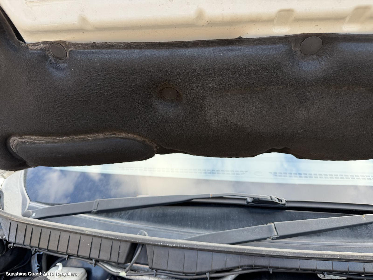 2020-2026 Ldv Deliver 9 Wiper Arm