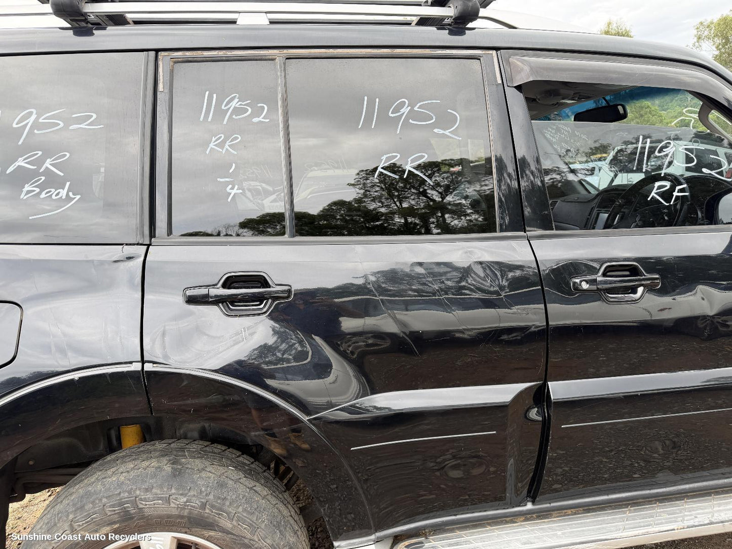 2006-2021 Mitsubishi Pajero Right Rear 1 4 Door Glass