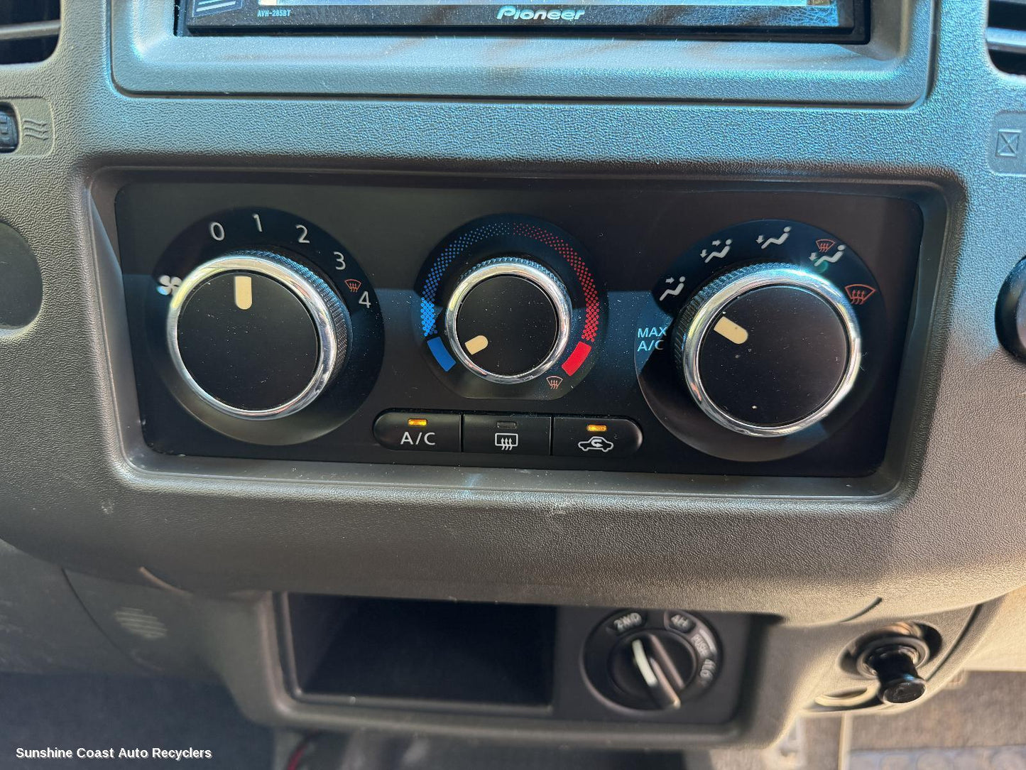 2005-2015 Nissan Navara Heater Ac Controls