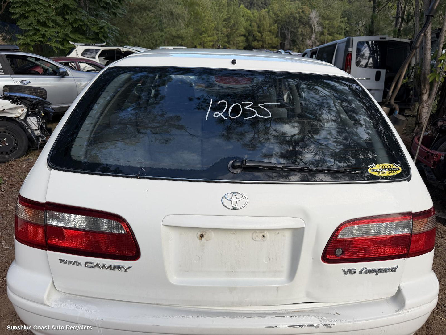 1997-2002 Toyota Camry Bootlid Tailgate