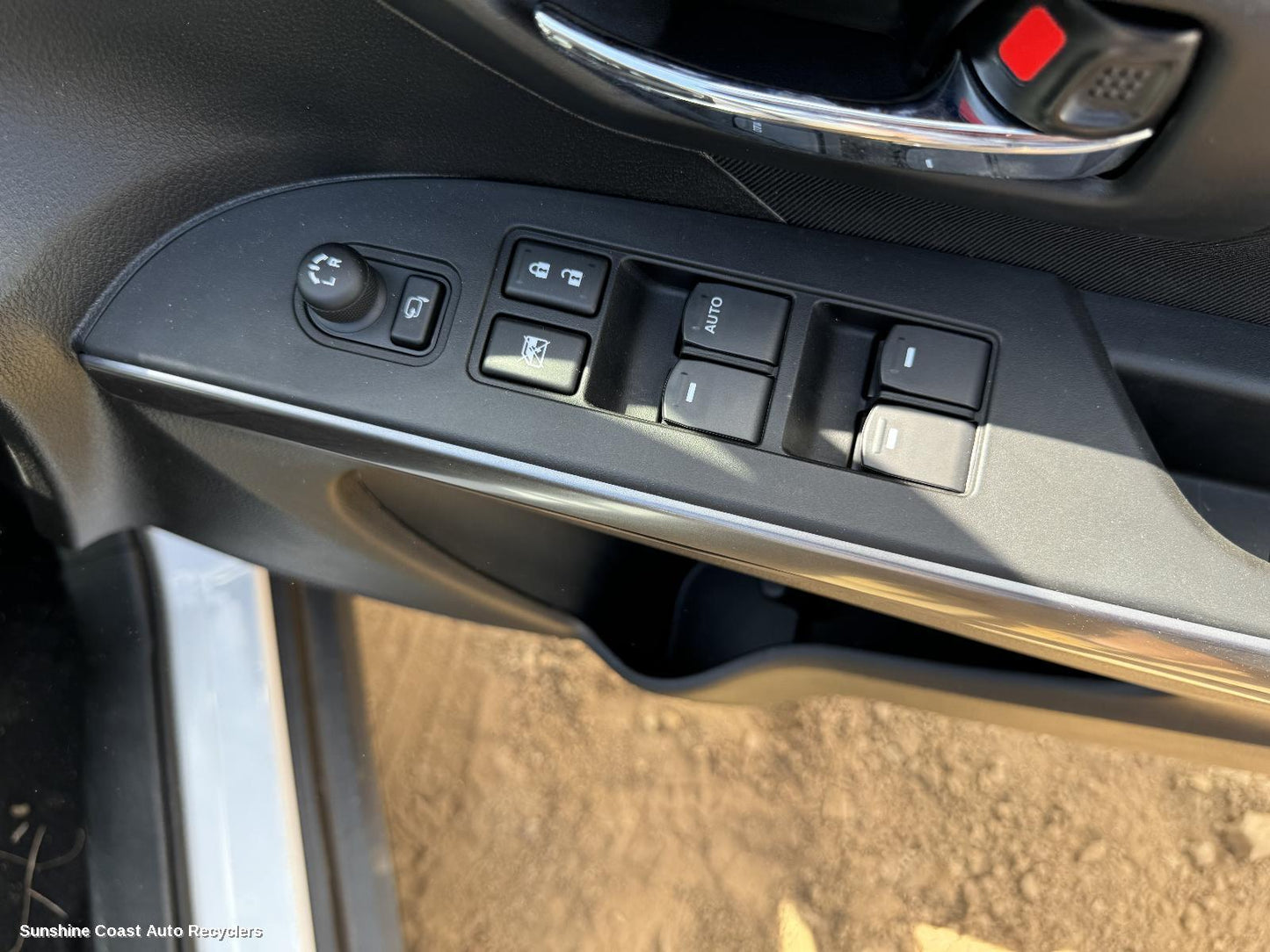2022-2025 Suzuki S-cross Pwr Dr Wind Switch