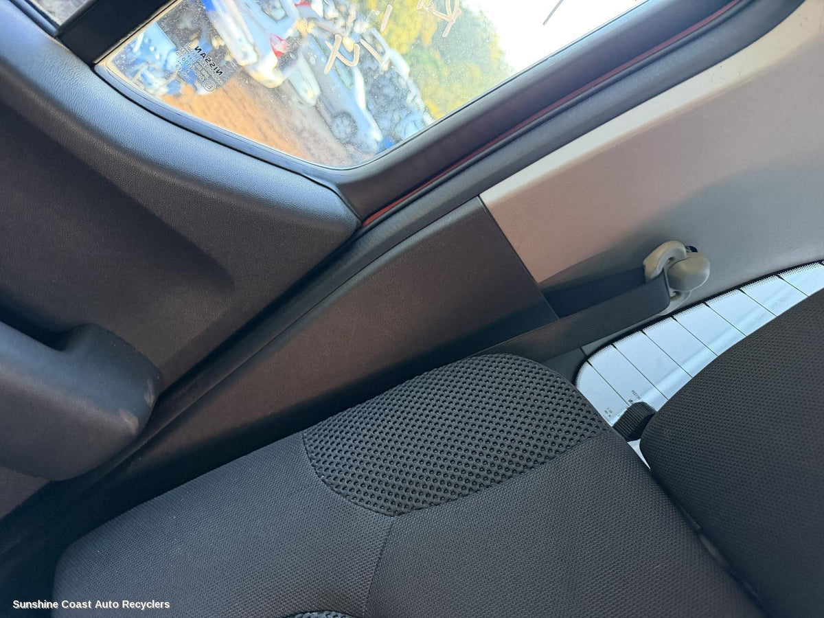2008-2015 Nissan Navara Seatbelt Stalk