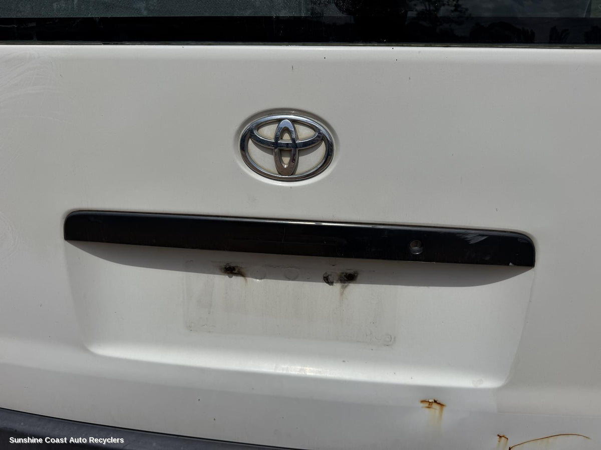 2005-2019 Toyota Hiace Rear Garnish