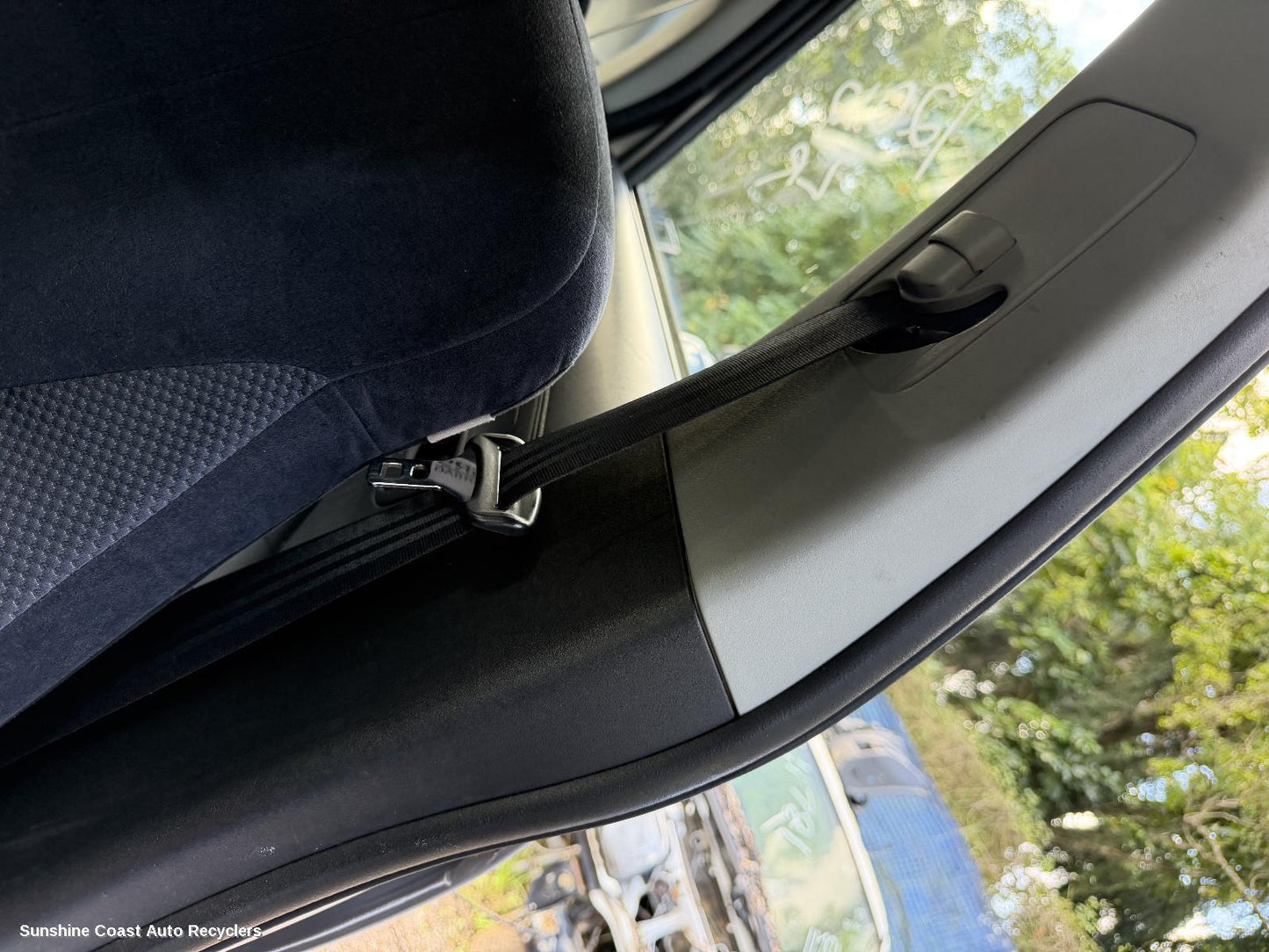 2009-2012 Mitsubishi Outlander Seatbelt Stalk