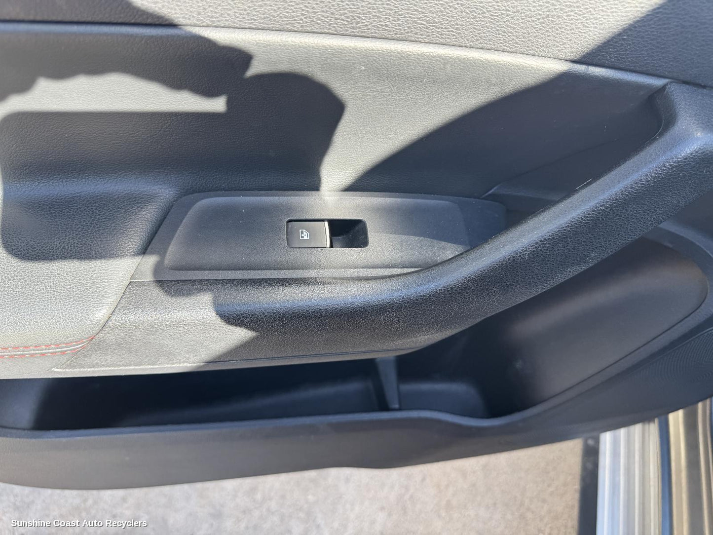 2018 Ldv T60 Pwr Dr Wind Switch