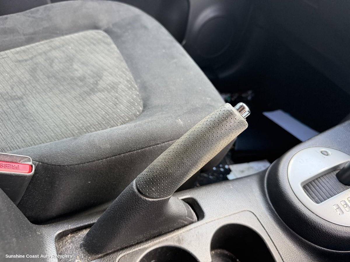 2007-2014 Nissan Xtrail Handbrake Lever