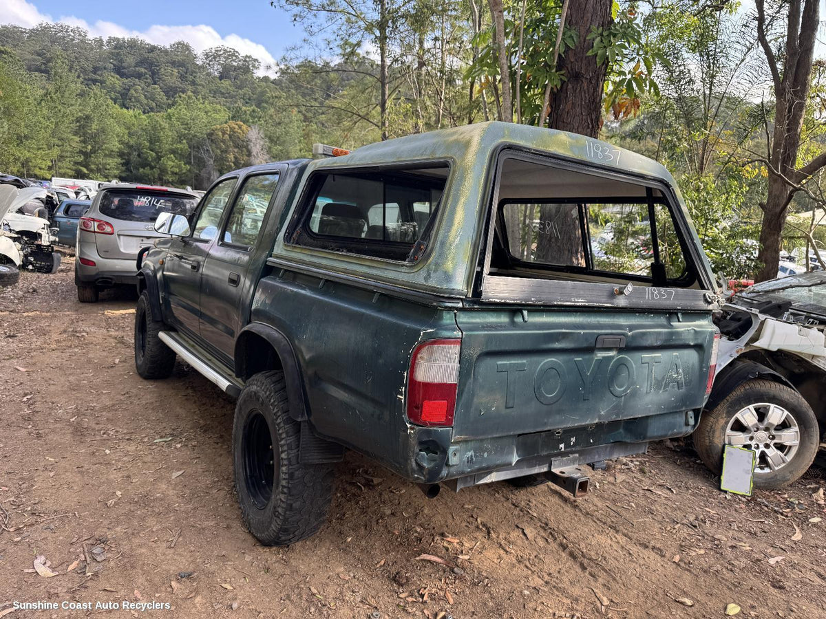 2001-2005 Toyota Hilux Battery