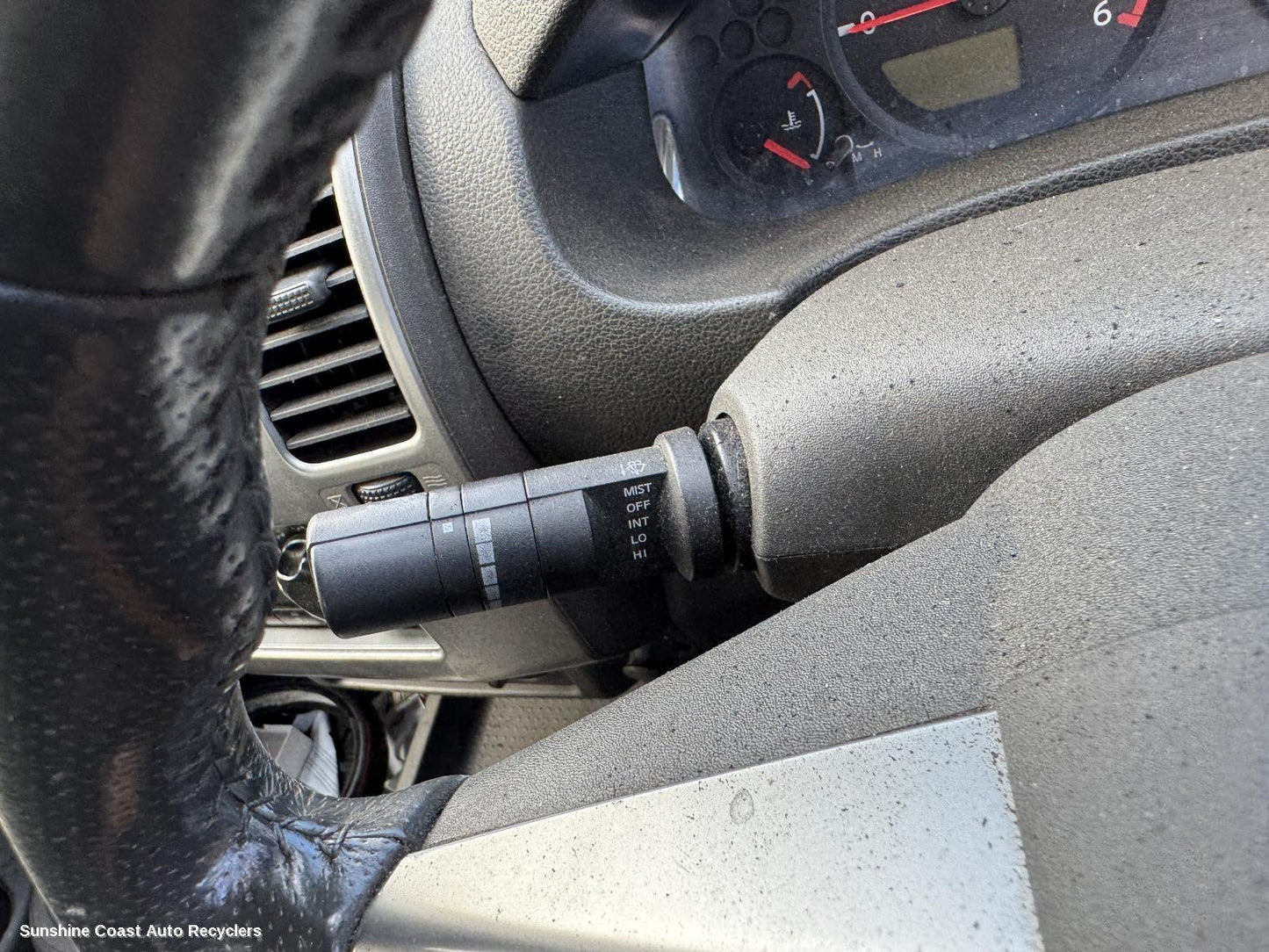 2010 Nissan Navara Combination Switch