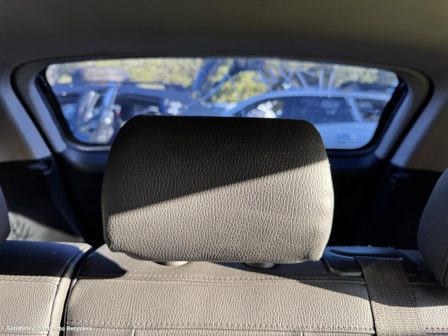 2013 Holden Captiva Headrest