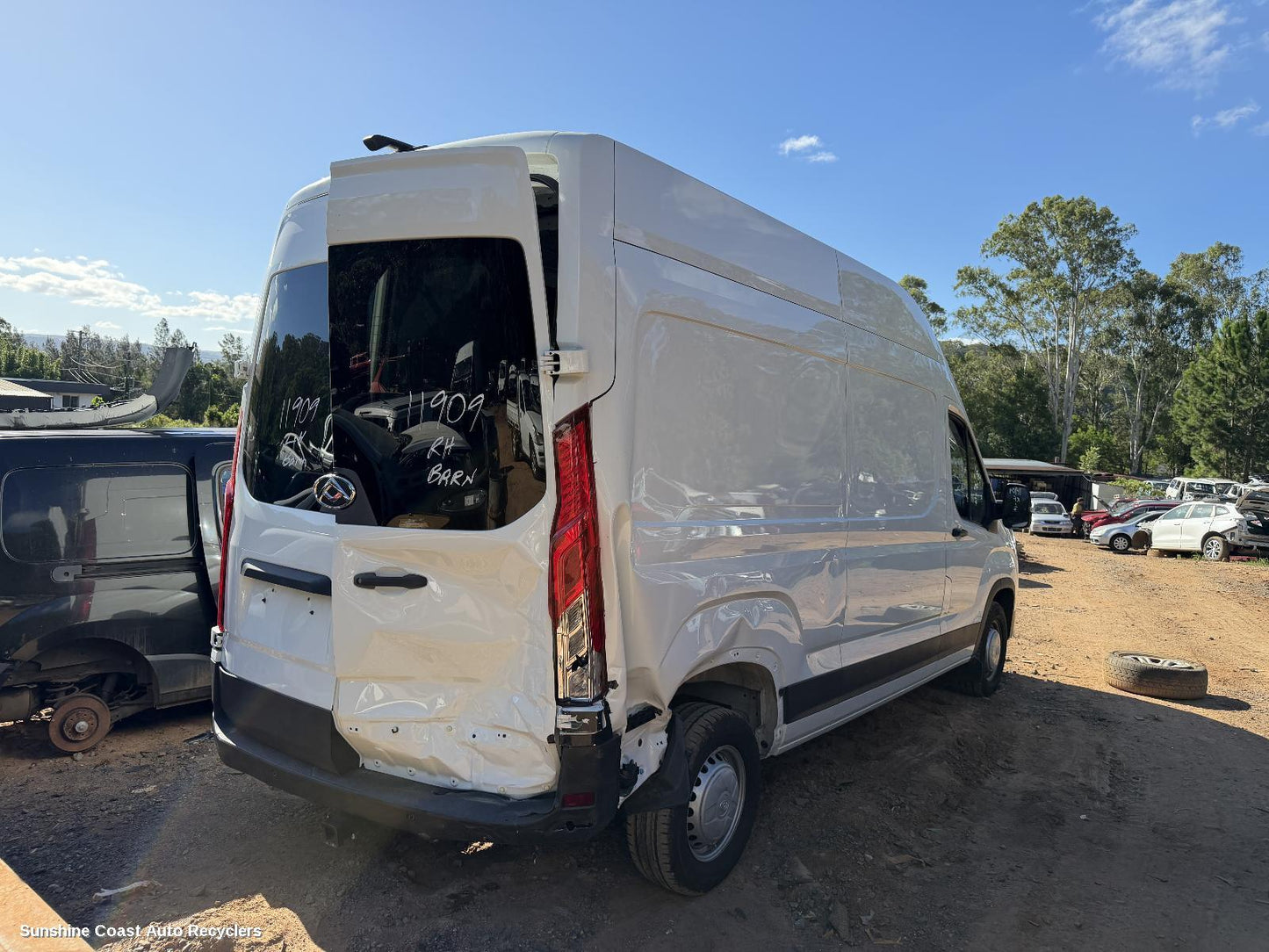 2020-2026 Ldv Deliver 9 Bootlid Tgate Hinge