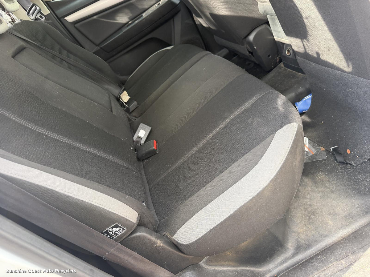 2016-2020 Holden Colorado 2nd Seat  Rear Seat