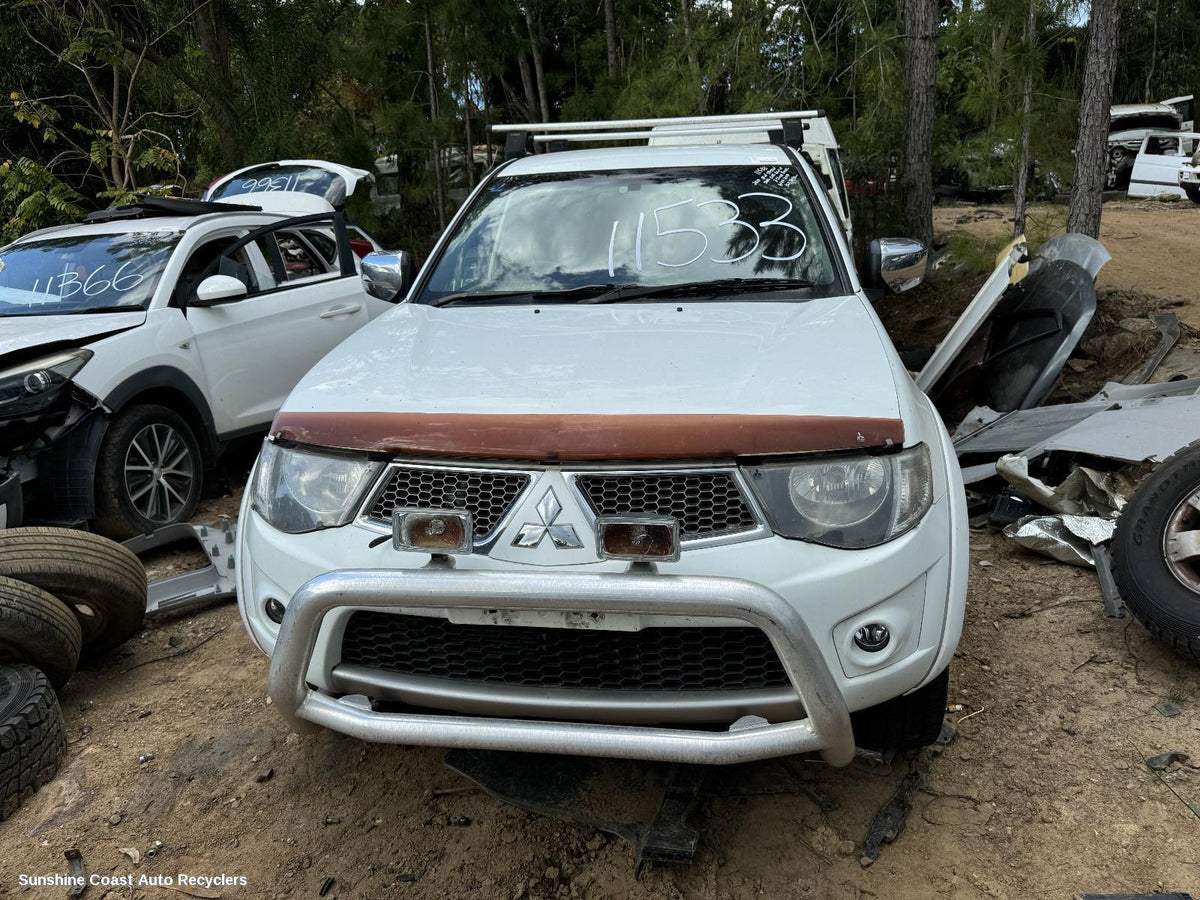 2006-2015 Mitsubishi Triton Axle