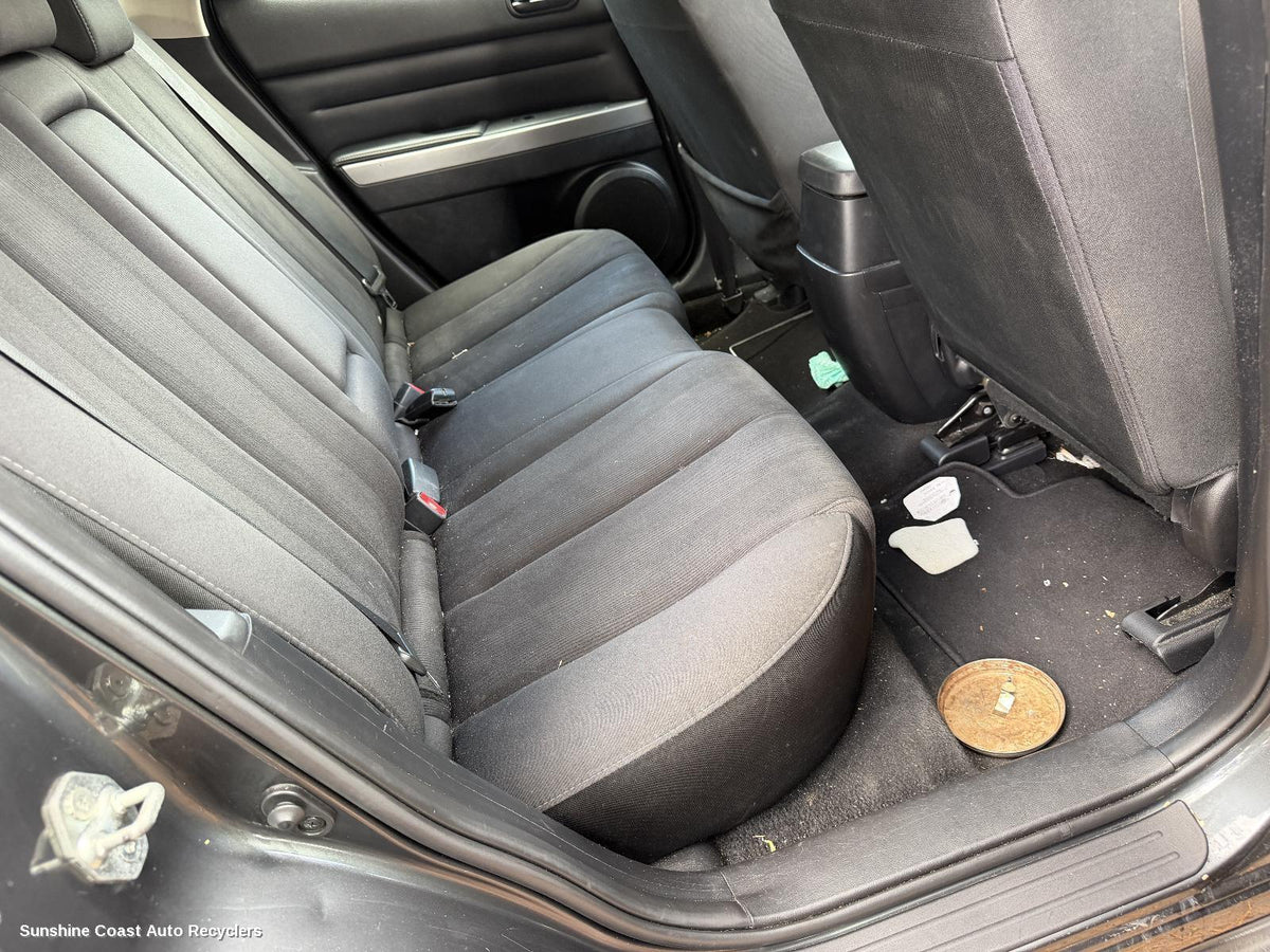 2006-2012 Mazda Cx7 2nd Seat  Rear Seat