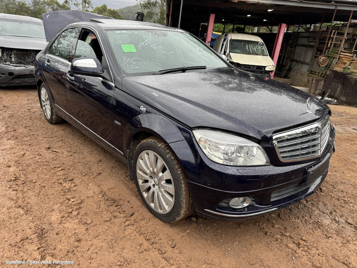 2007-2011 Mercedes C Class Right Headlamp