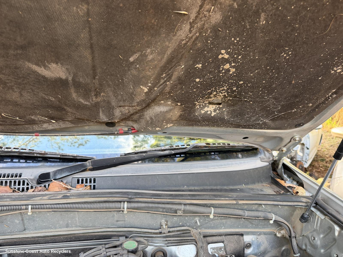 2003-2009 Toyota Prado Plenum Chamber