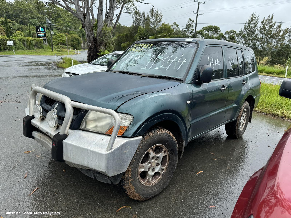 2000-2006 Mitsubishi Pajero Differential Centre