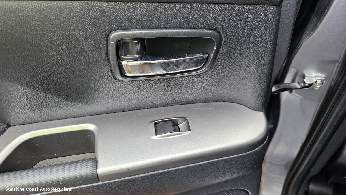 2010-2024 Mitsubishi Asx Pwr Dr Wind Switch
