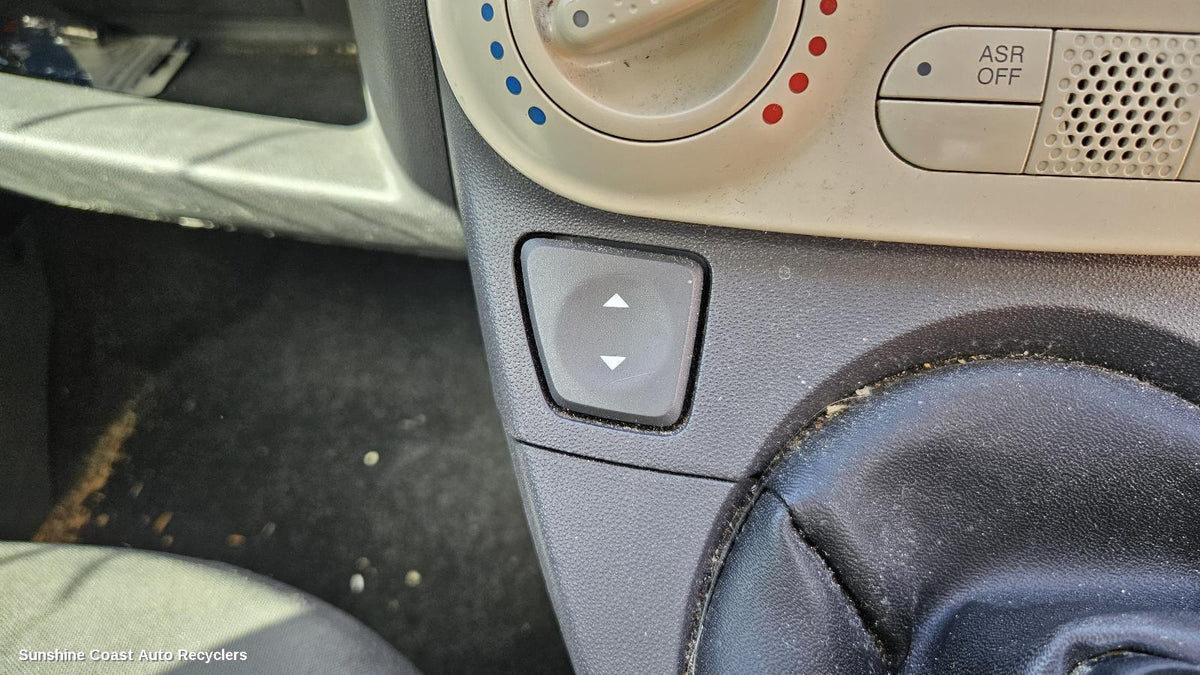 2008-2015 Fiat 500 Pwr Dr Wind Switch