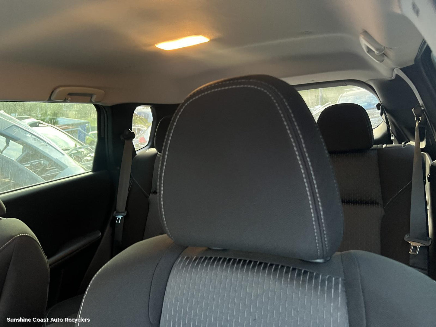 2021-2026 Mitsubishi Outlander Headrest