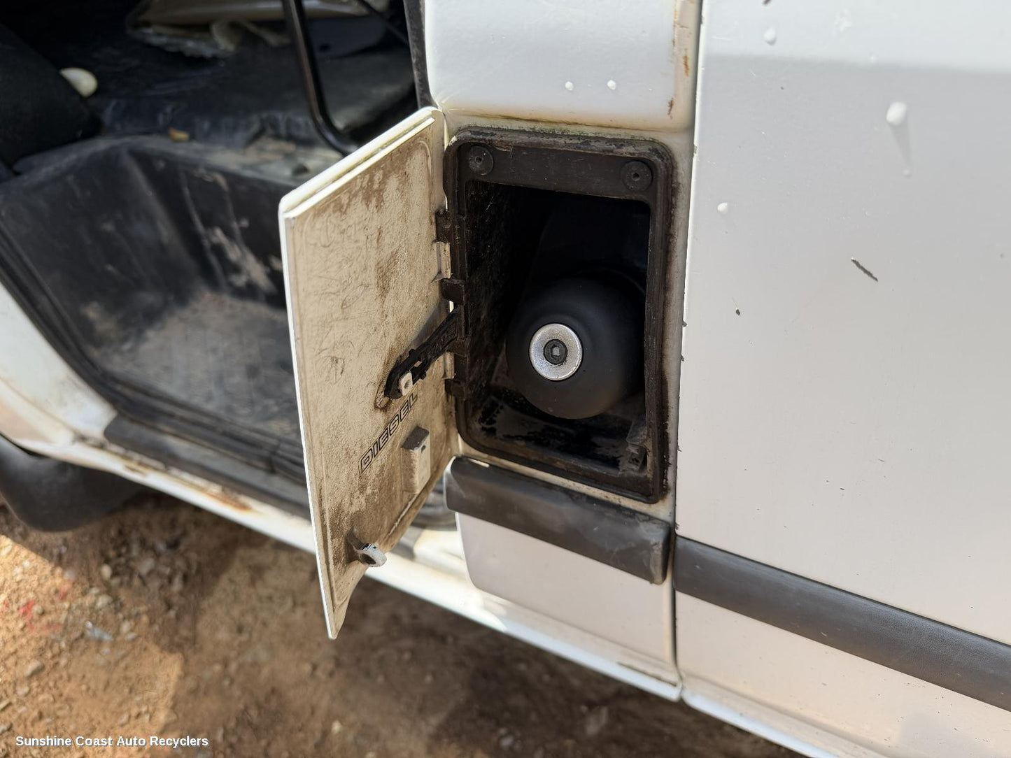 2013 Ford Transit Fuel Door   Filler