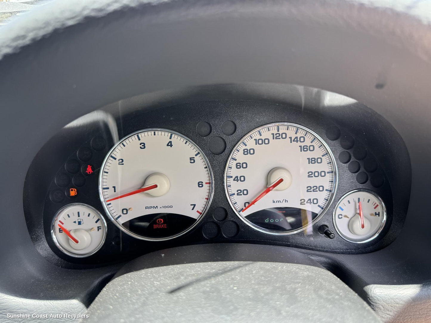 2004 Jeep Cherokee Instrument Cluster