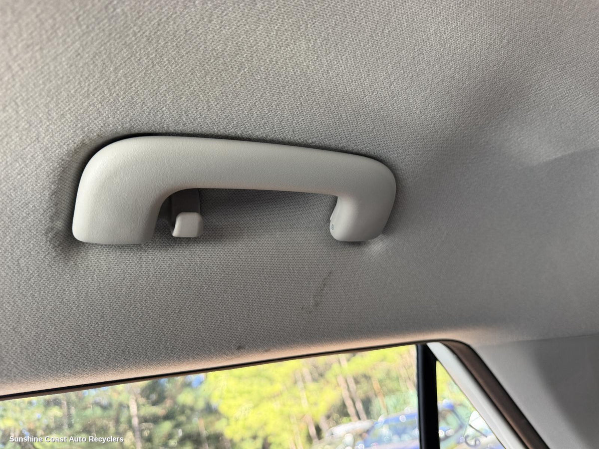 2020-2026 Kia Stonic Grab Handle
