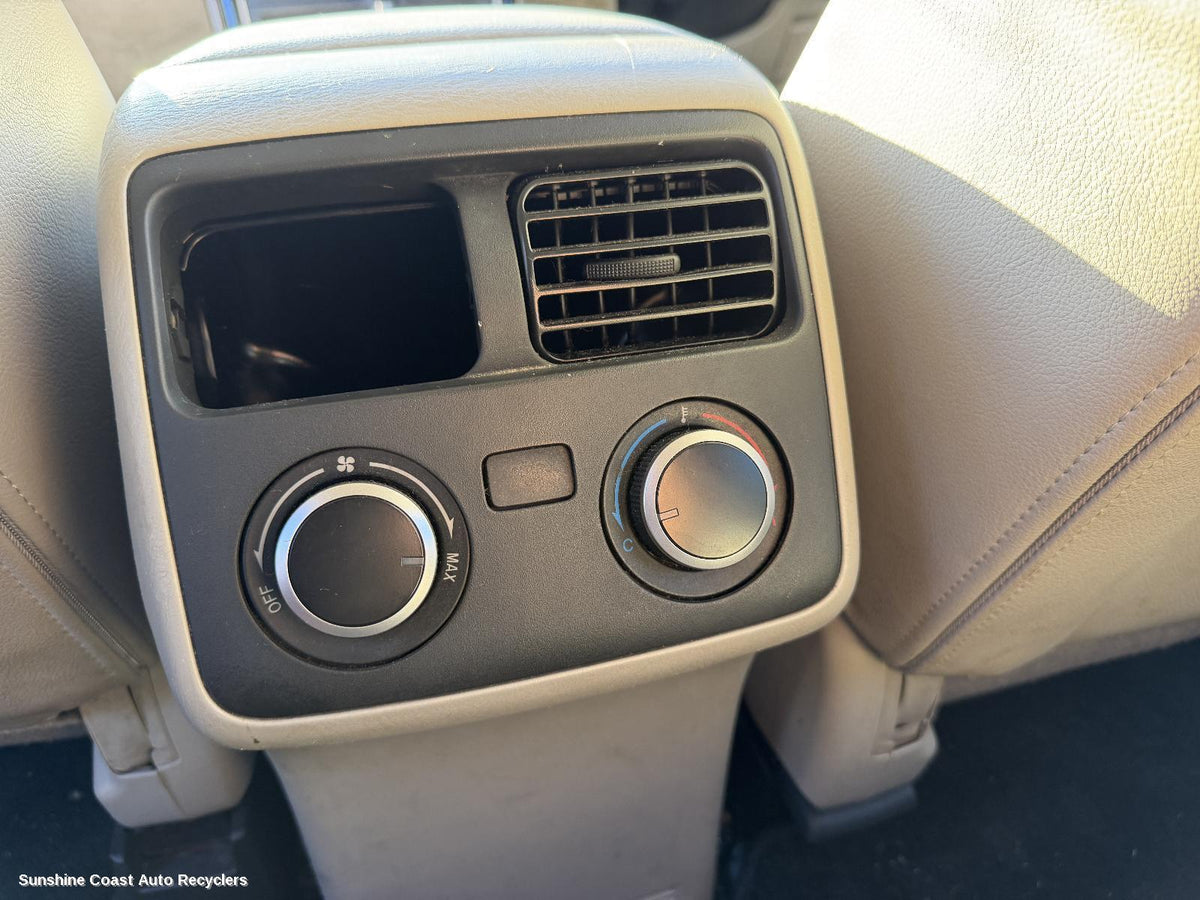 2007-2009 Mazda Cx9 Heater Ac Controls