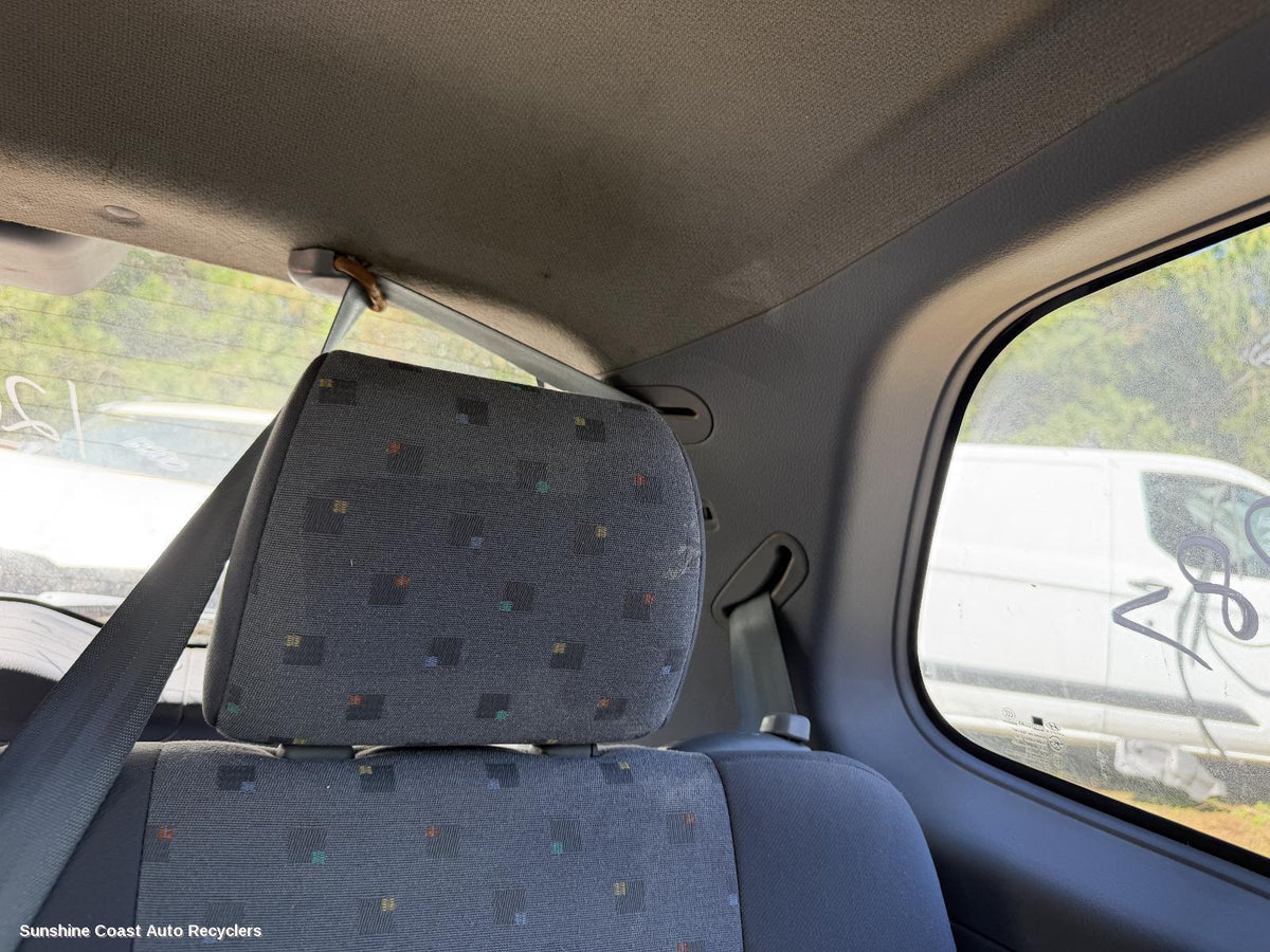 2002-2005 Hyundai Getz Headrest
