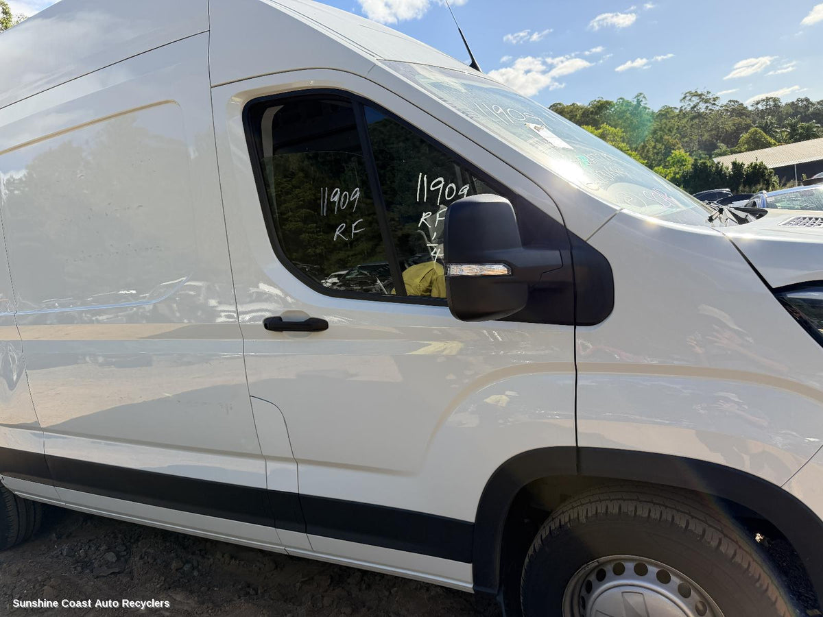 2020-2026 Ldv Deliver 9 Door Handle