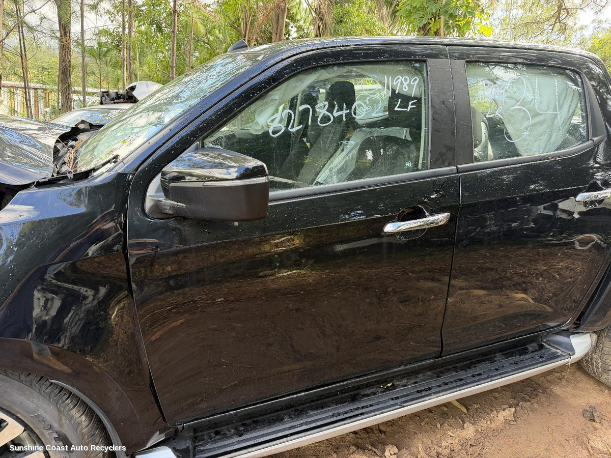 2020-2026 Mazda Bt50 Side Step Skirt