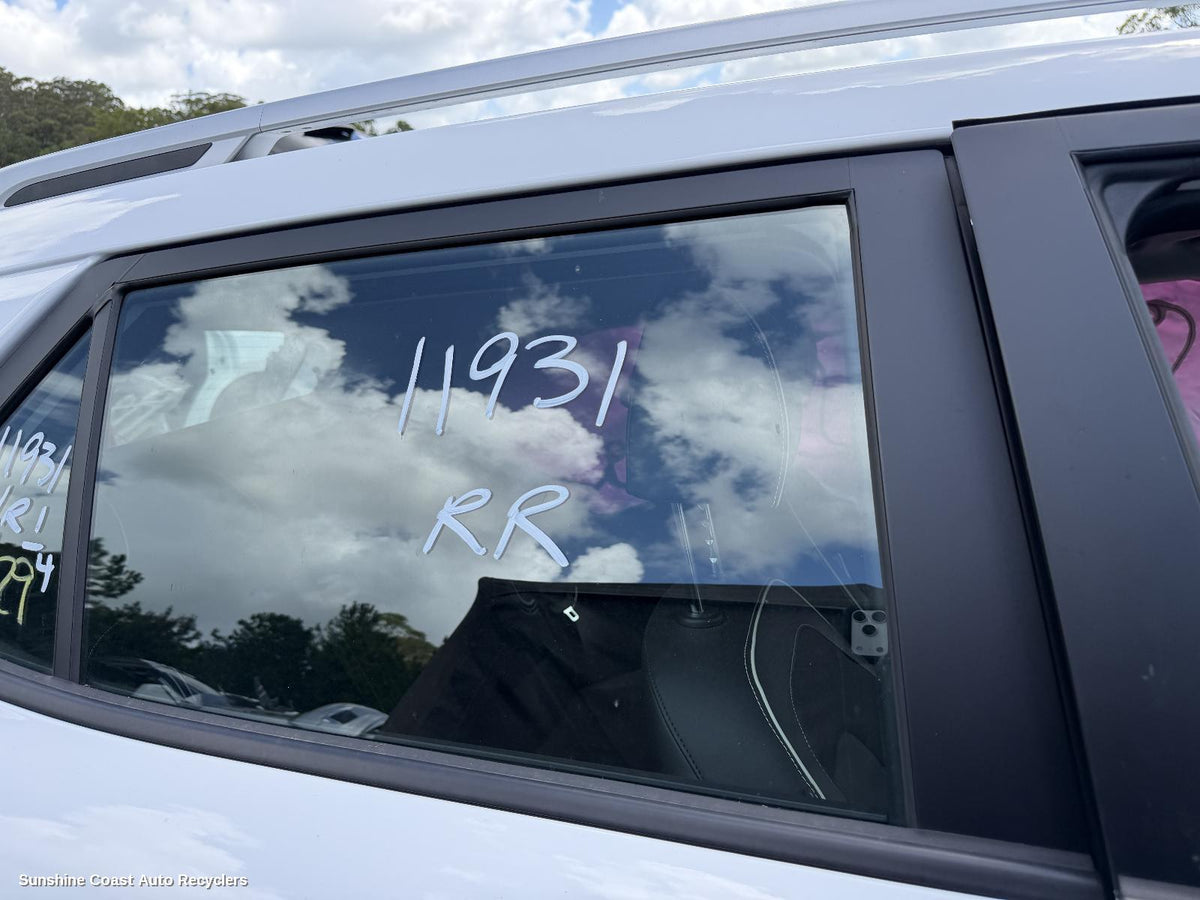 2019-2026 Hyundai Venue Right Rear Door Window
