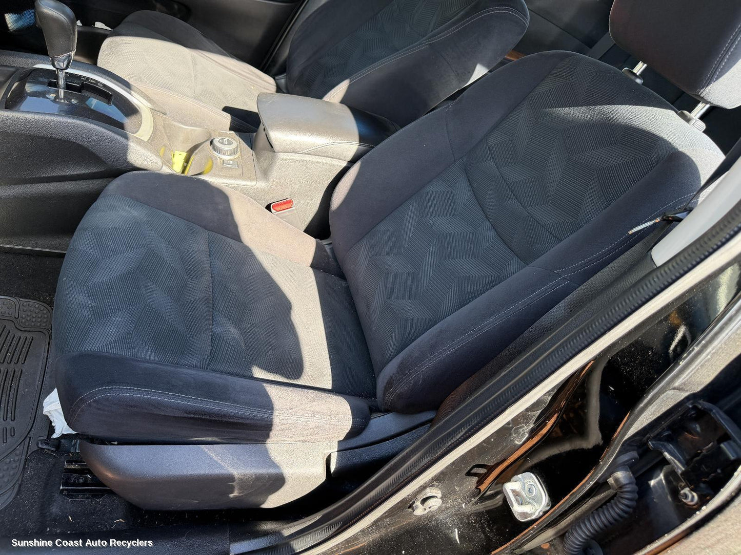 2014 Nissan Xtrail Front Seat