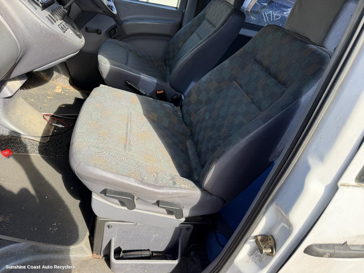 1998-2004 Mercedes Vito Front Seat