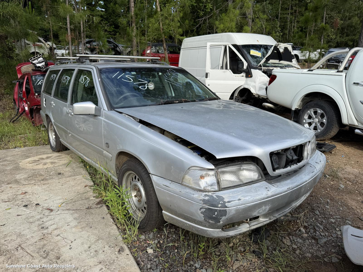 1997-2007 Volvo S70/v70/c70 Owners Handbook