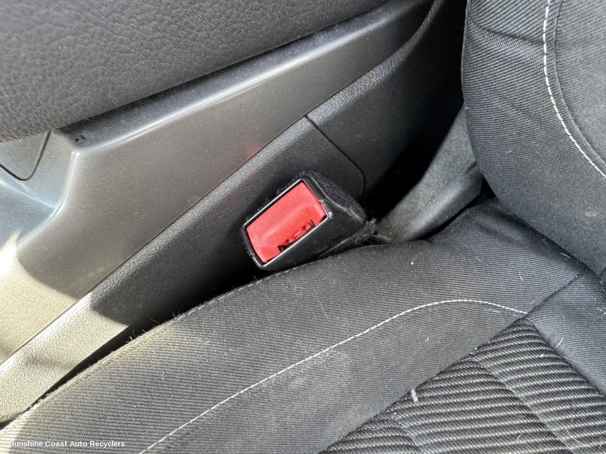 2012-2016 Ford Kuga Seatbelt Stalk