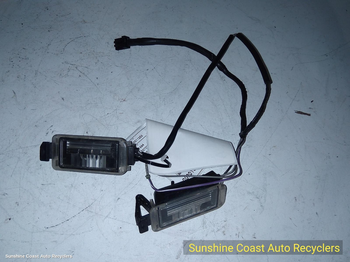 2013-2017 Holden Commodore Number Plate Lamp