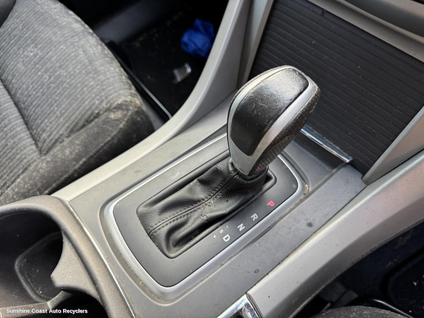 2011 Ford Territory Gear Stick Shifter