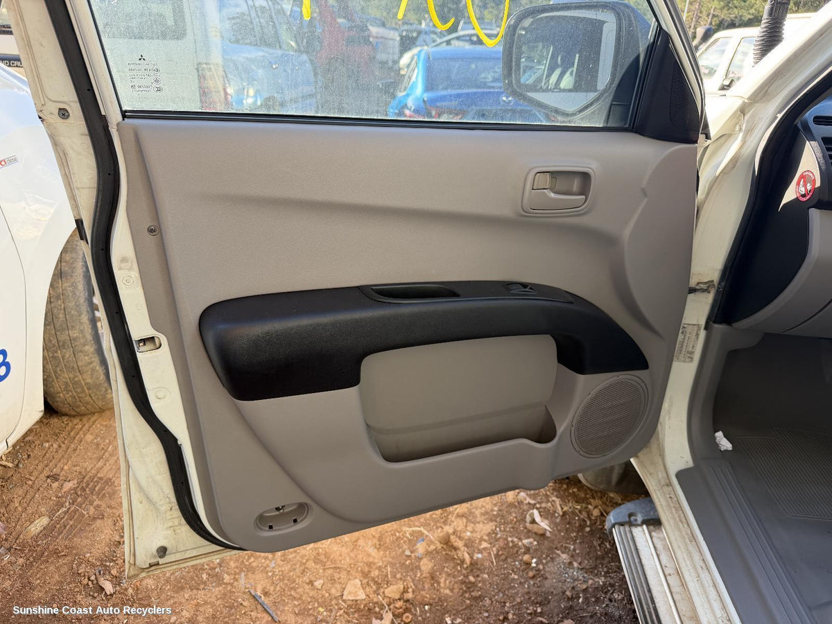 2009-2015 Mitsubishi Triton Door Boot Gate Lock