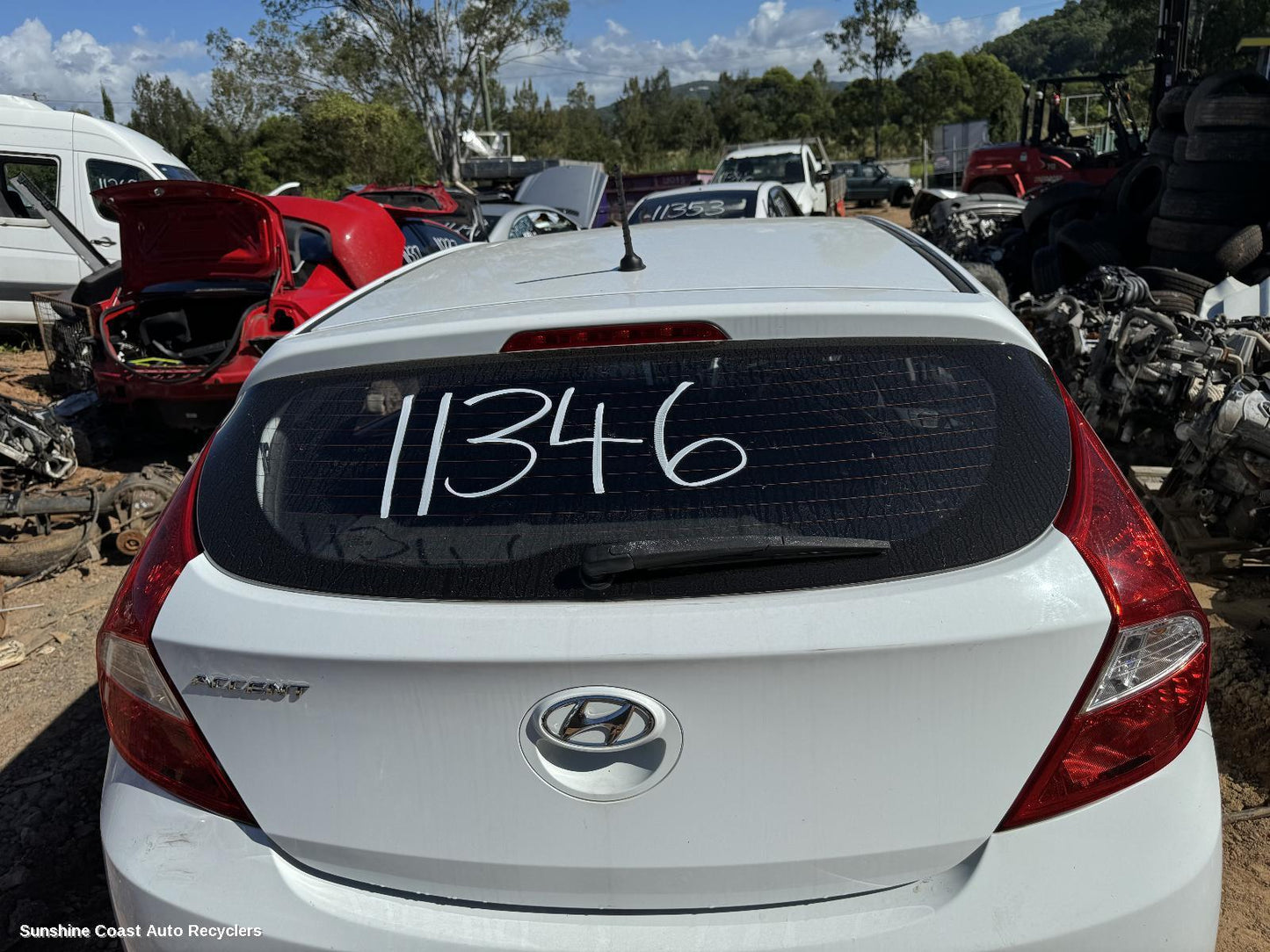 2016 Hyundai Accent Wiper Arm
