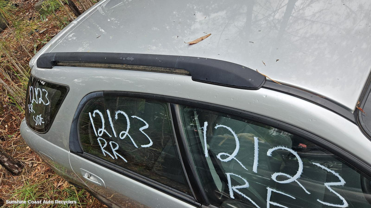 2000-2007 Subaru Impreza Roof Rack Bars