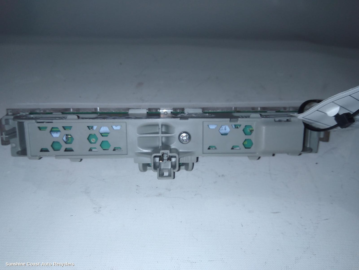 2017 Toyota Landcruiser High Level Stoplight
