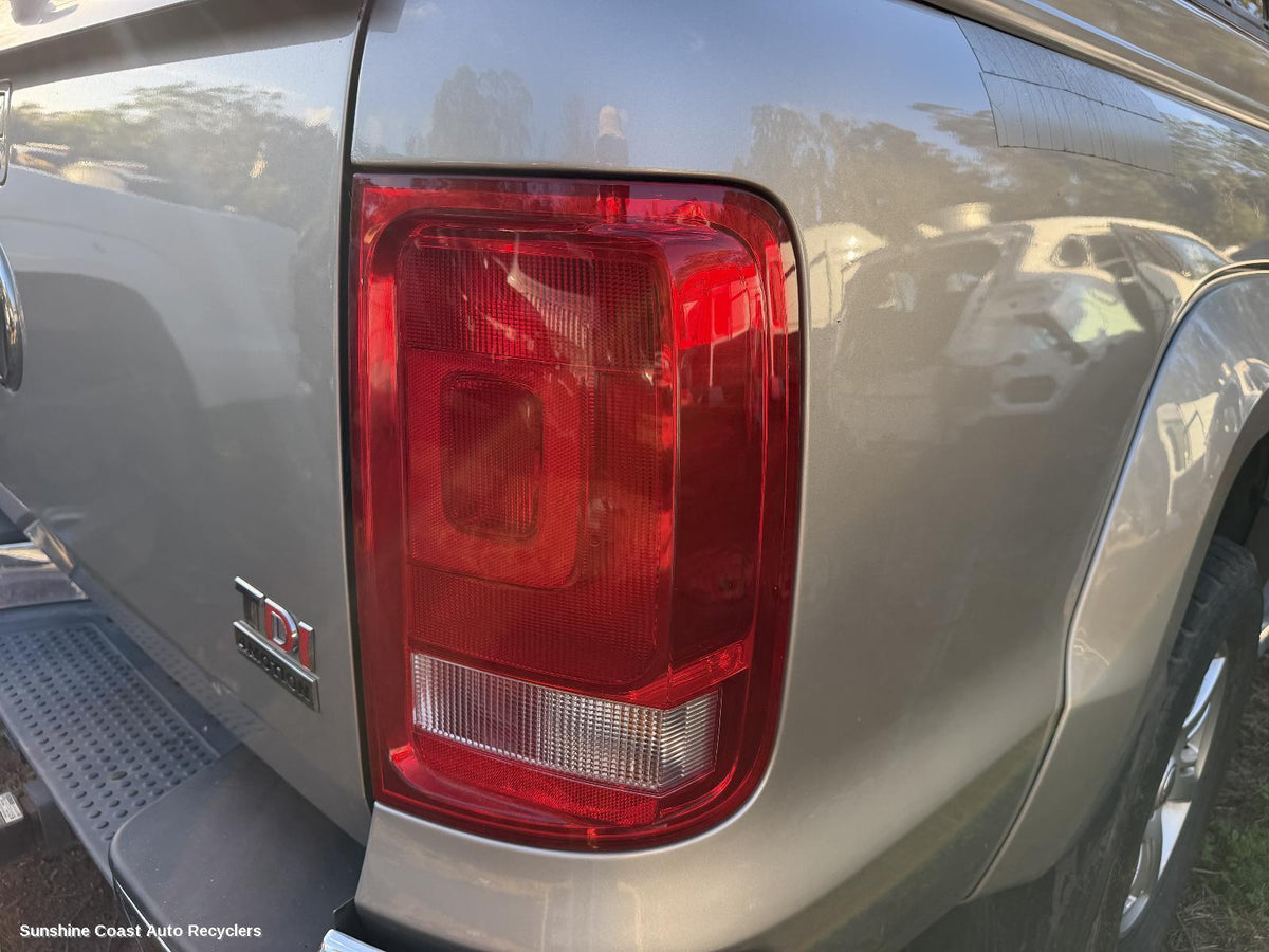 2010-2022 Volkswagen Amarok Right Taillight