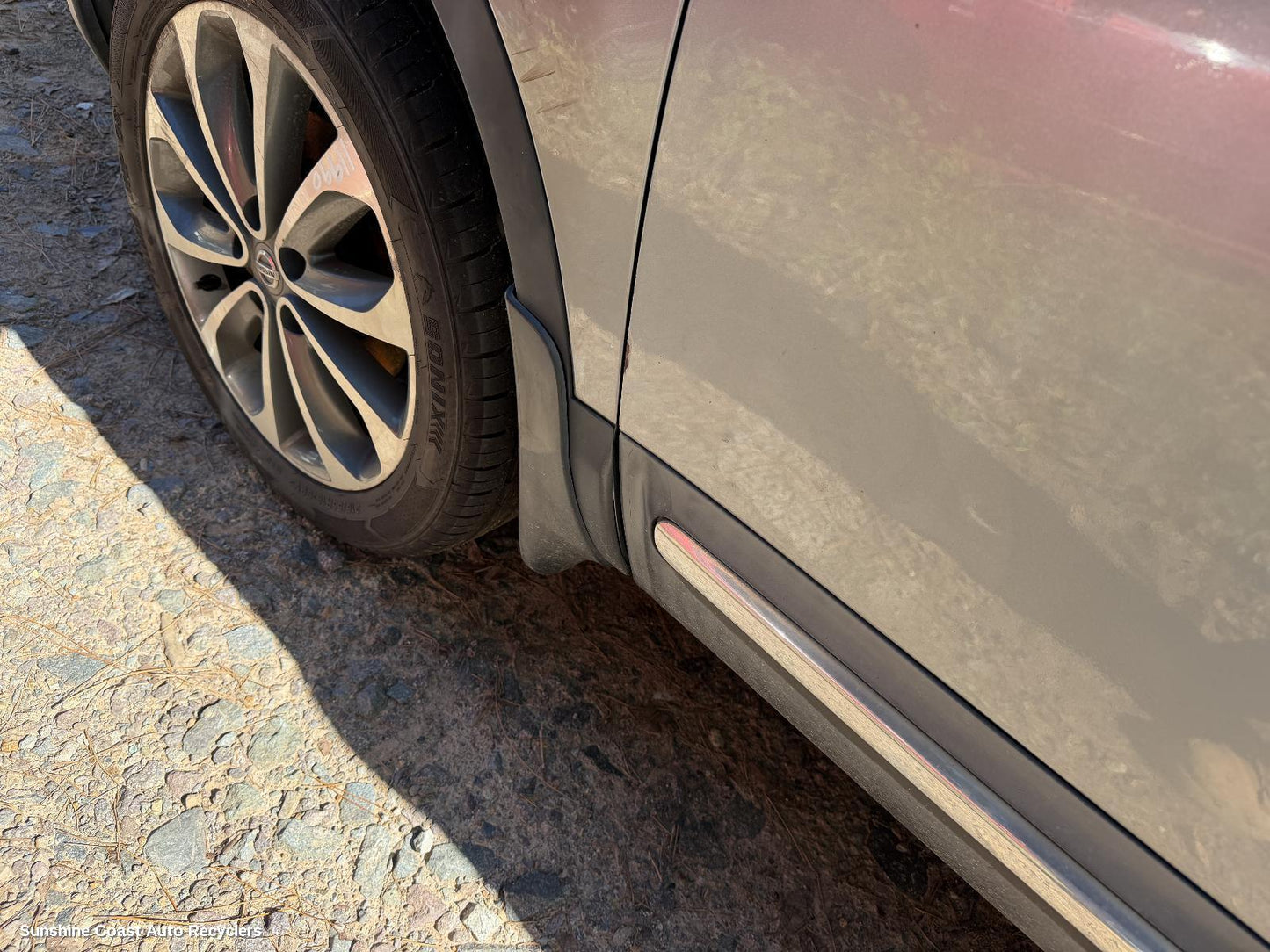 2010-2014 Nissan Dualis Mud Flaps