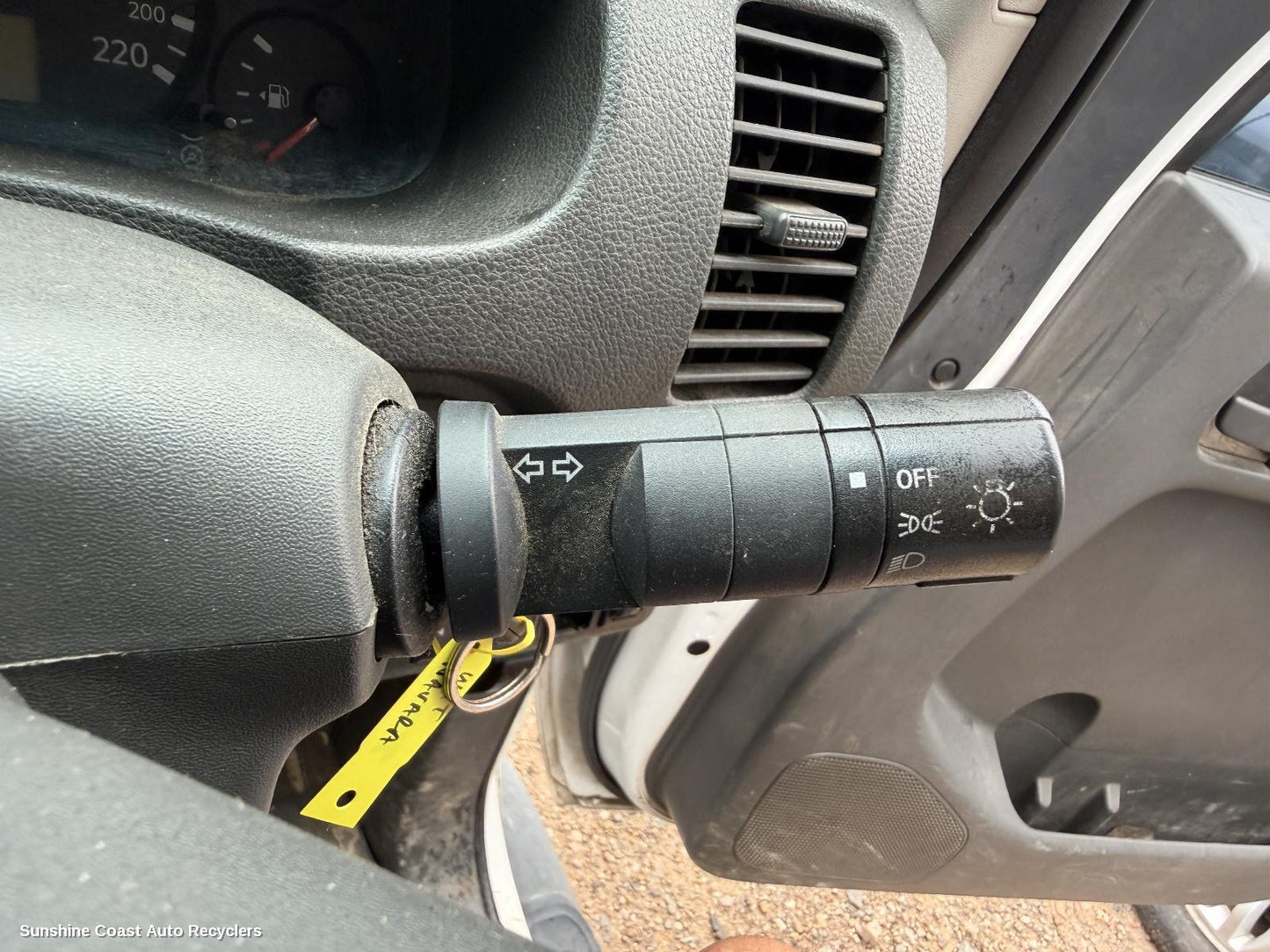2011 Nissan Navara Combination Switch