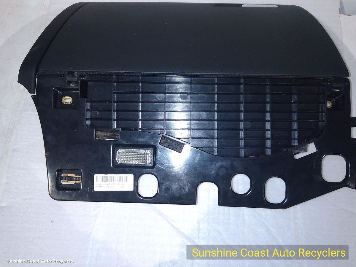 2008-2017 Audi Q5 Glove Box